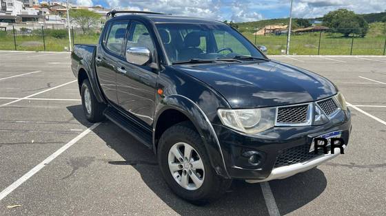 MITSUBISHI L200 2.5 SPORT HPE 4X4 CD 8V TURBO INTERCOOLER DIESEL 4P AUTOMÁTICO